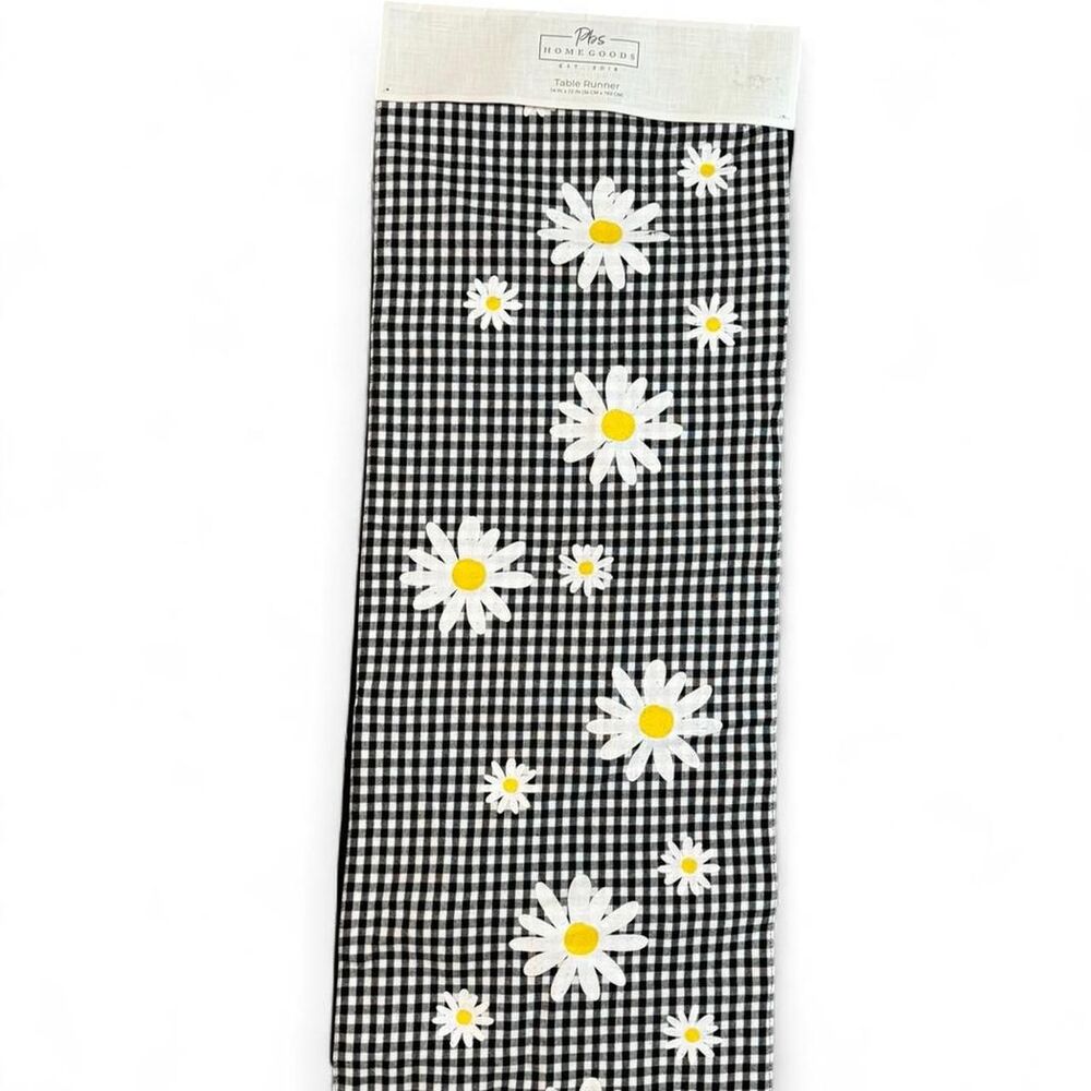 NWT PBS Homegoods Black and white‎ gingham daisy print cotton table runner